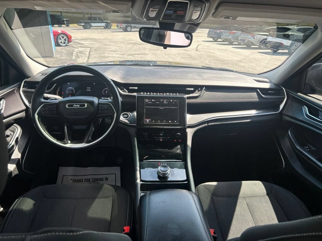 2021 Jeep Grand Cherokee L Laredo