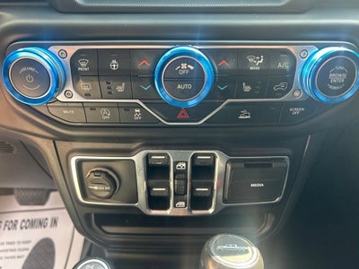 2021 Jeep Gladiator Overland