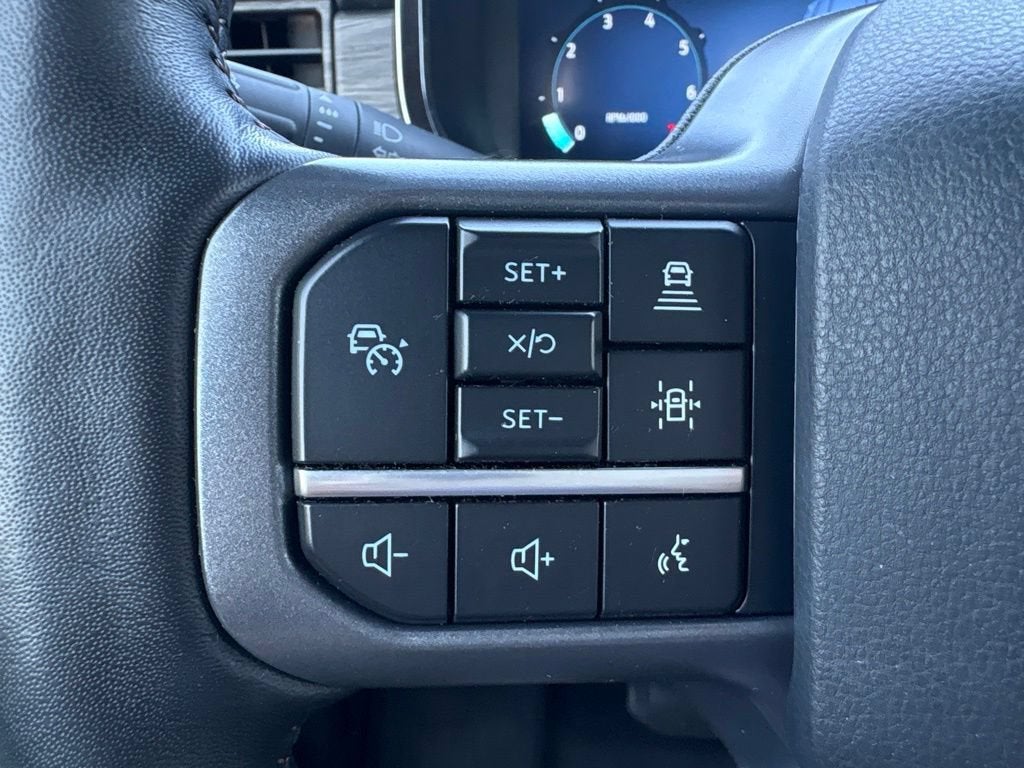 2024 Ford F-150 Lariat - Photo 12