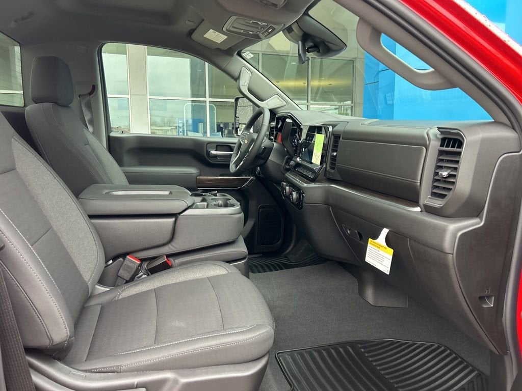 2026 Chevrolet Silverado 3500 HD Chassis Cab LT