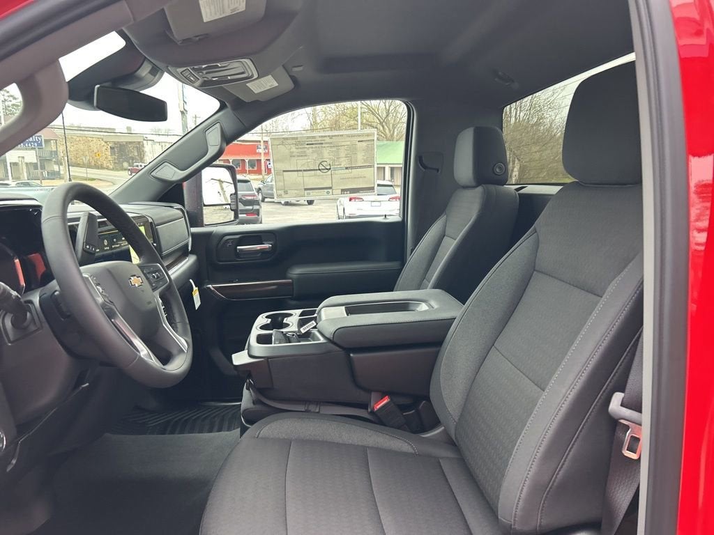 2026 Chevrolet Silverado 3500 HD Chassis Cab LT