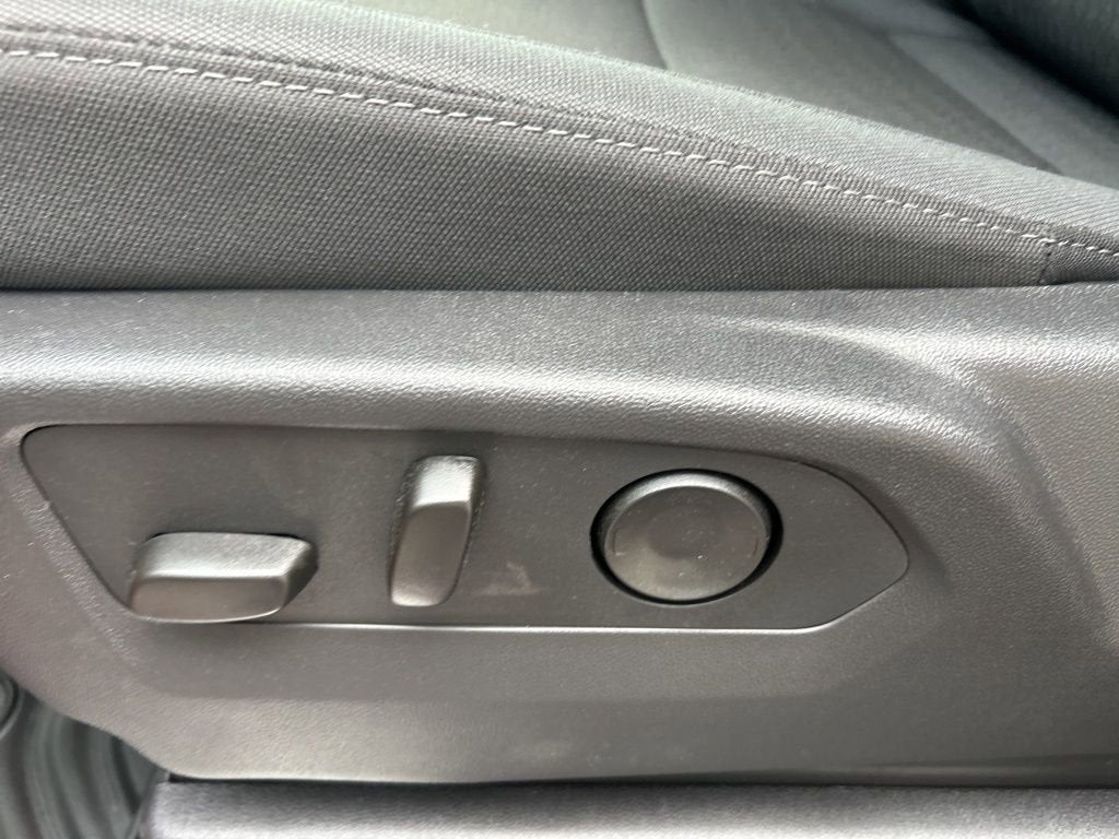 2026 Chevrolet Silverado 3500 HD Chassis Cab LT