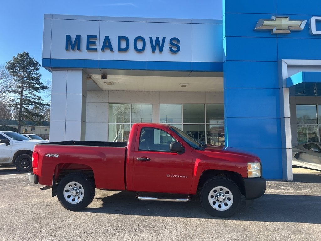 Used 2011 Chevrolet Silverado 1500 Work Truck with VIN 1GCNKPEA4BZ100143 for sale in Little Rock