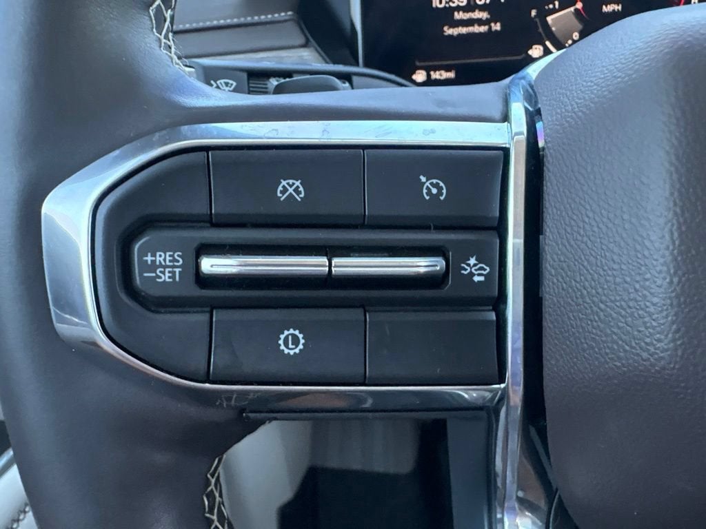 2025 GMC Acadia Denali