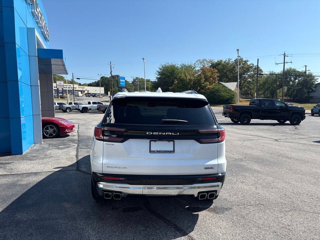 2025 GMC Acadia Denali