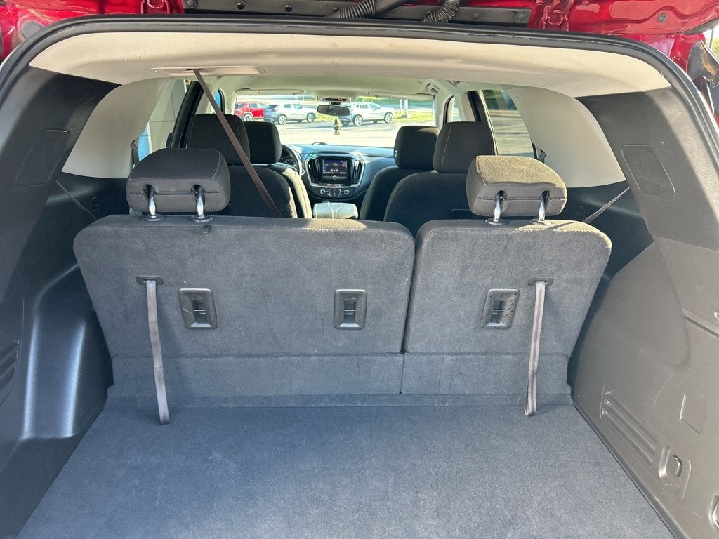 2021 Chevrolet Traverse LT Cloth