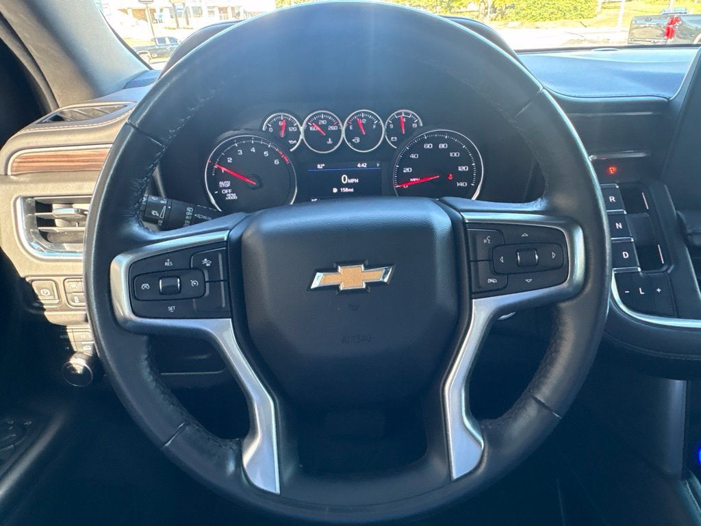 2023 Chevrolet Suburban LS