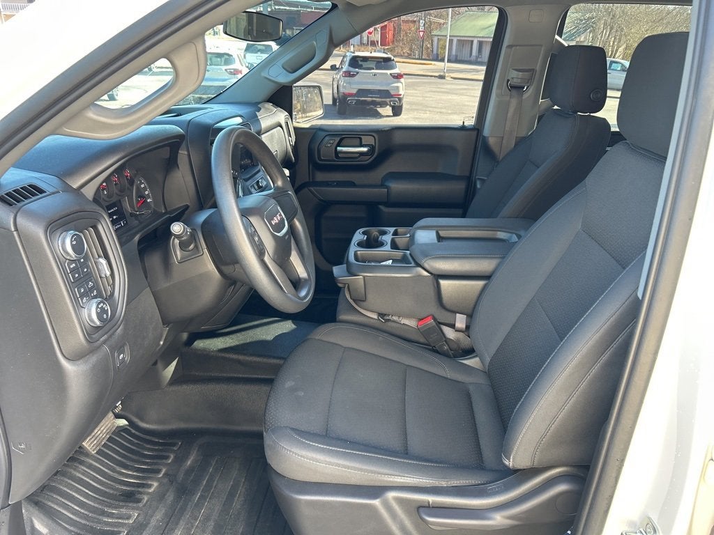 2022 GMC Sierra 1500 Pro