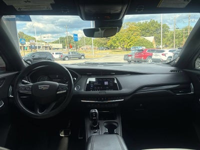 2023 Cadillac XT4 FWD Sport