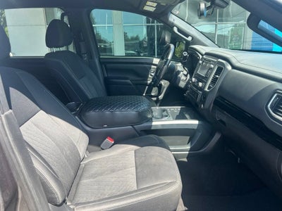 2018 Nissan Titan SV