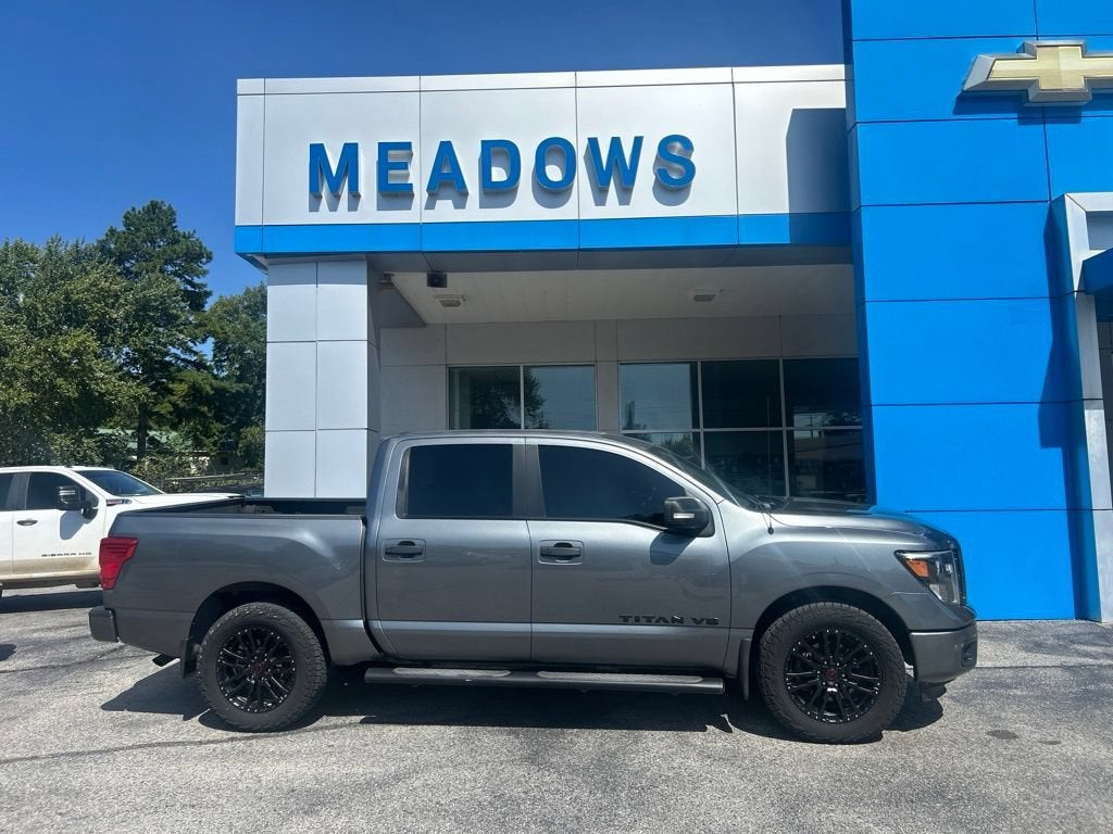 2018 Nissan Titan SV