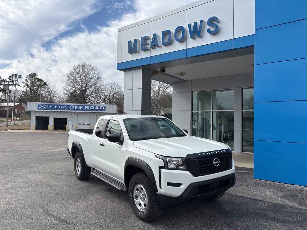 2022 Nissan Frontier S