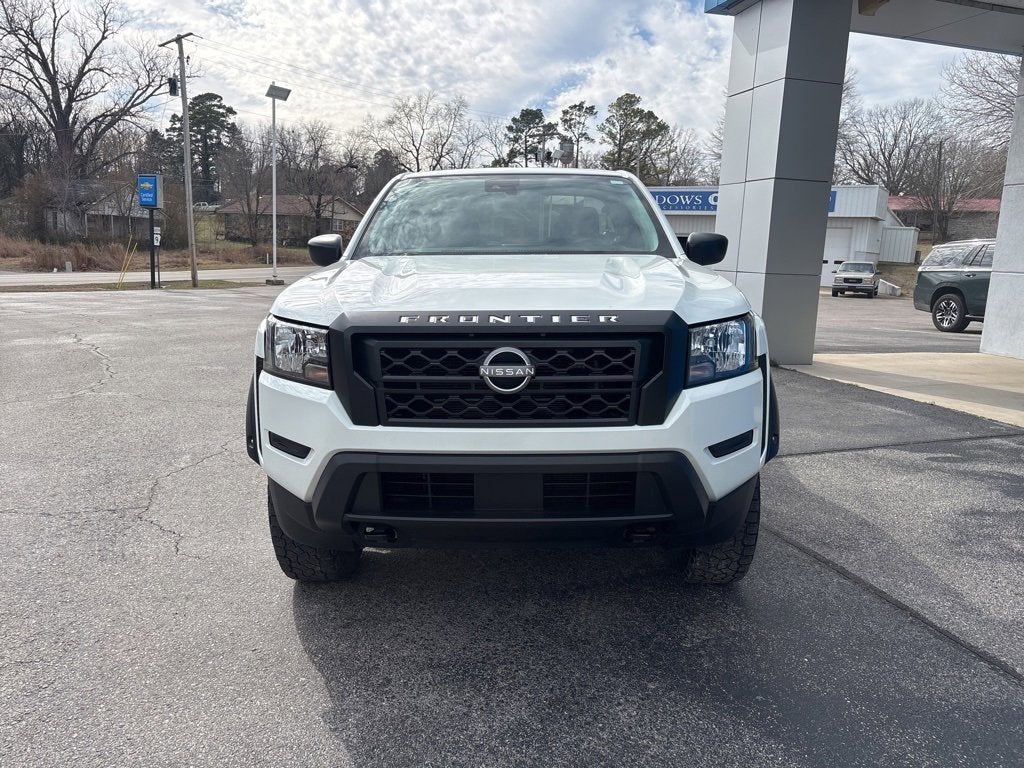 2022 Nissan Frontier S