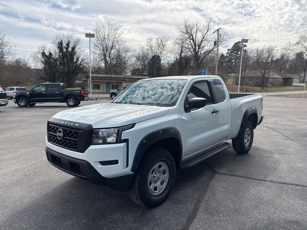 2022 Nissan Frontier S
