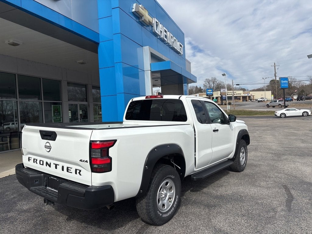 2022 Nissan Frontier S