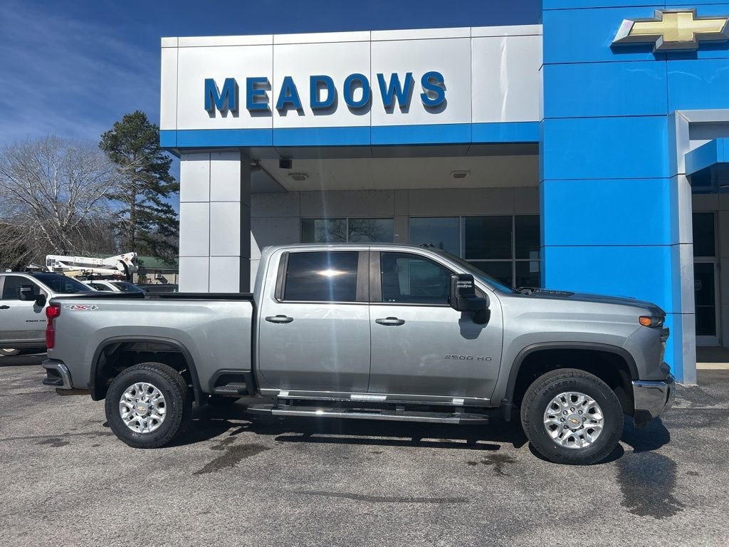 Used 2024 Chevrolet Silverado 2500HD LT with VIN 2GC4YNE76R1130766 for sale in Little Rock