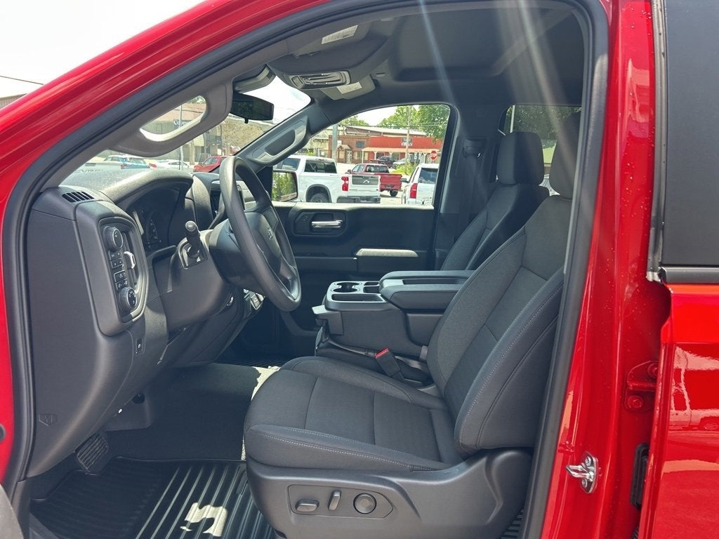 2025 Chevrolet Silverado 1500 Custom Trail Boss