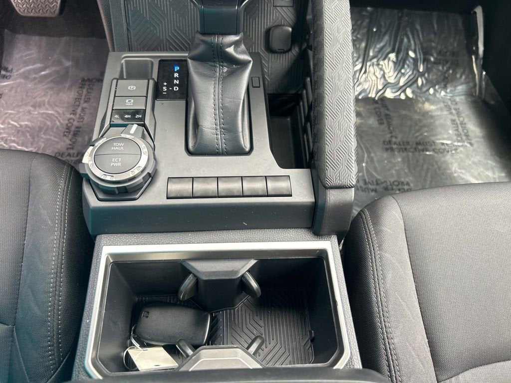 2024 Toyota Tacoma 4WD SR5