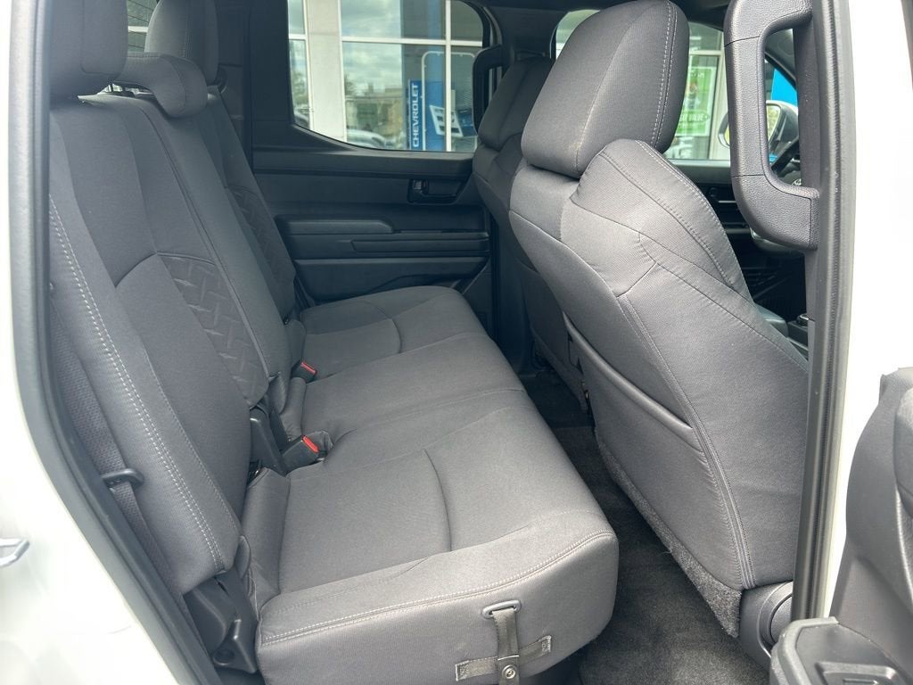 2024 Toyota Tacoma 4WD SR5