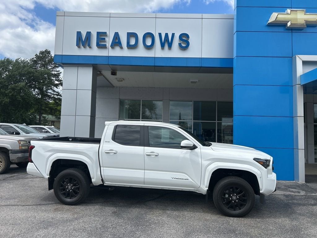 Used 2024 Toyota Tacoma SR5 with VIN 3TYLB5JN6RT010142 for sale in Little Rock
