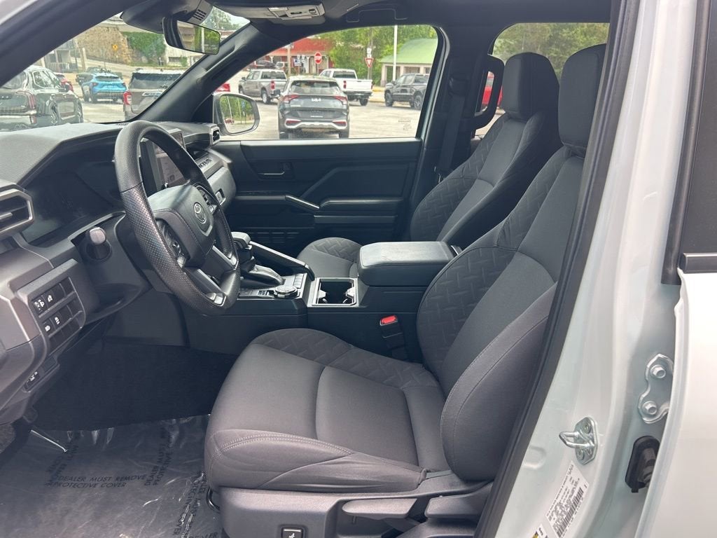 2024 Toyota Tacoma 4WD SR5
