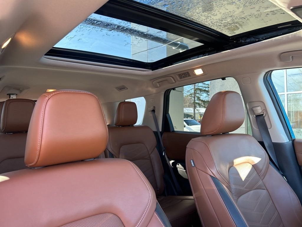 2024 Nissan Pathfinder Platinum